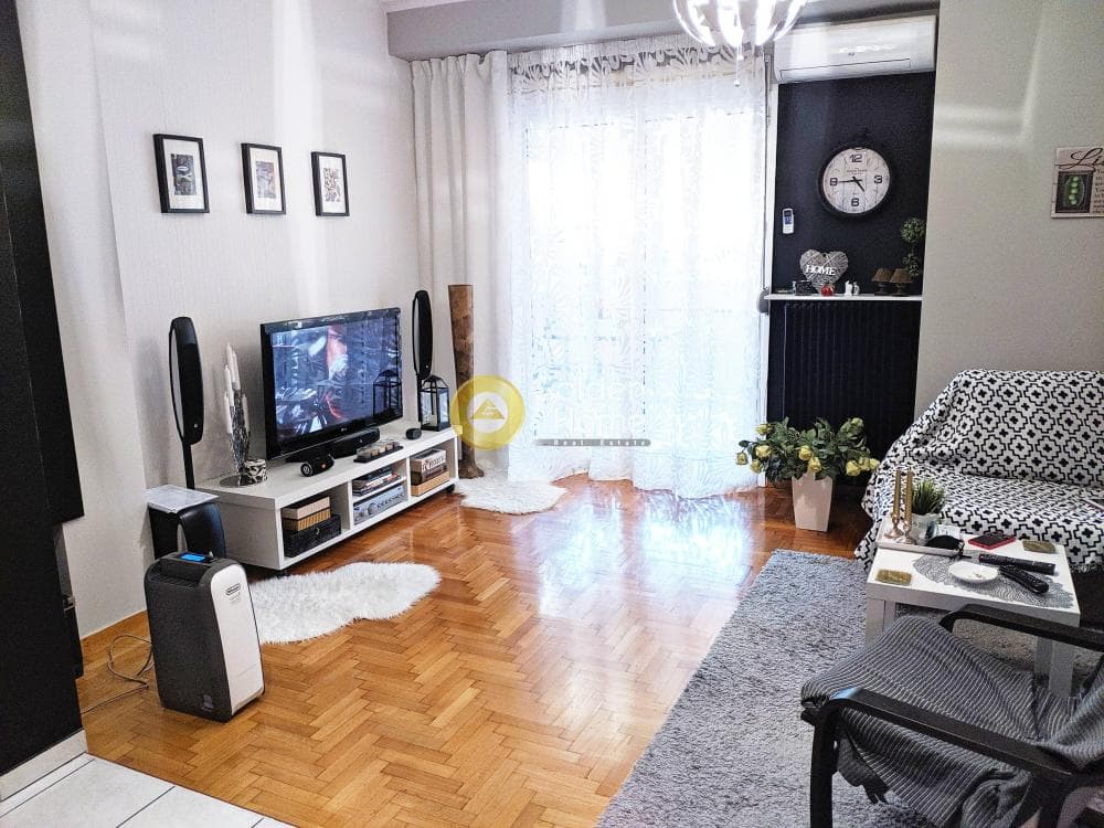 Apartment in Ag. Meletiou - Viktorias Sq. - Marni, Patision - Acharnon — Photo 3 of 8