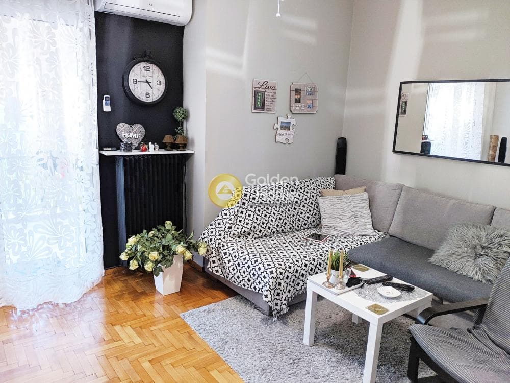 Apartment in Ag. Meletiou - Viktorias Sq. - Marni, Patision - Acharnon — Photo 2 of 8