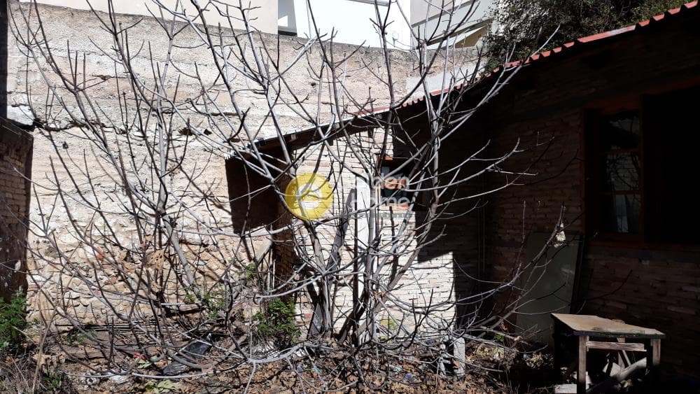 Οικόπεδο στην Ακαδημία Πλάτωνος, Κολωνός - Κολοκυνθούς — Φωτογραφία 1 από 4