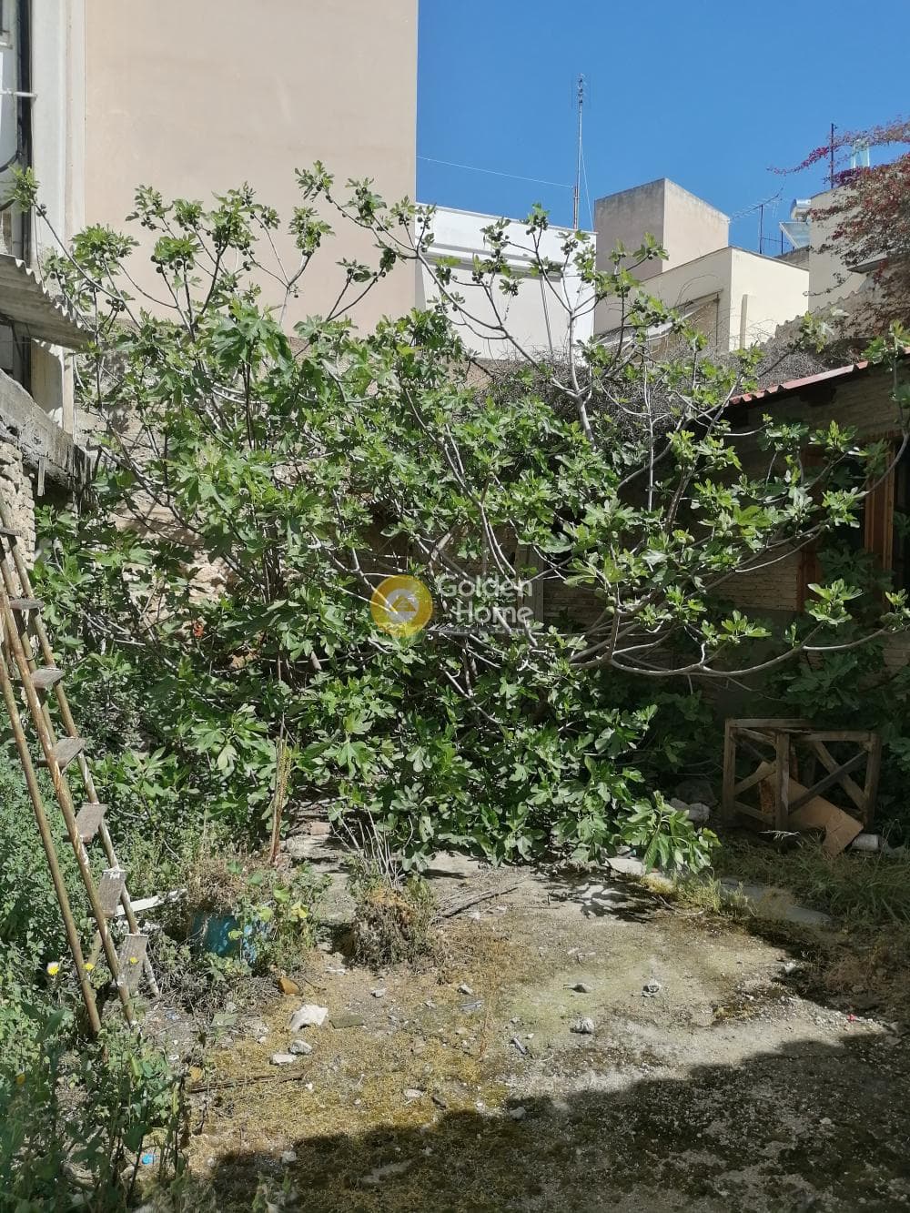 Οικόπεδο στην Ακαδημία Πλάτωνος, Κολωνός - Κολοκυνθούς — Φωτογραφία 2 από 4