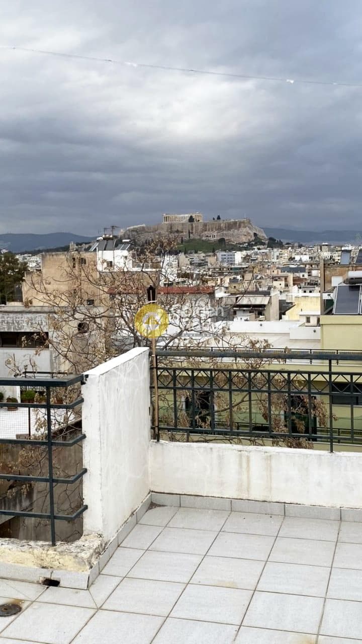 Apartment in Agios Ioannis, Neos Kosmos — Photo 1 of 22