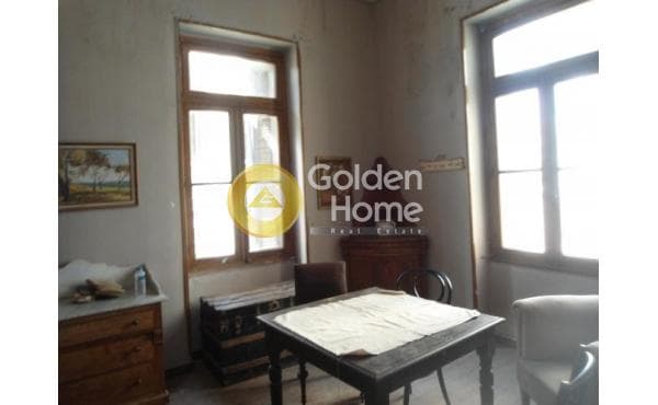 House in Platia Koumoundourou, Kentro — Photo 2 of 9