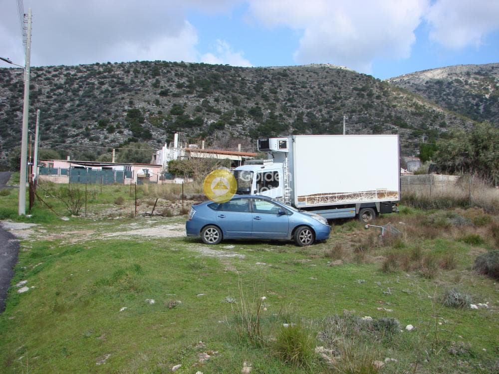 Parcel in Center, Argyroupoli — Photo 1 of 3