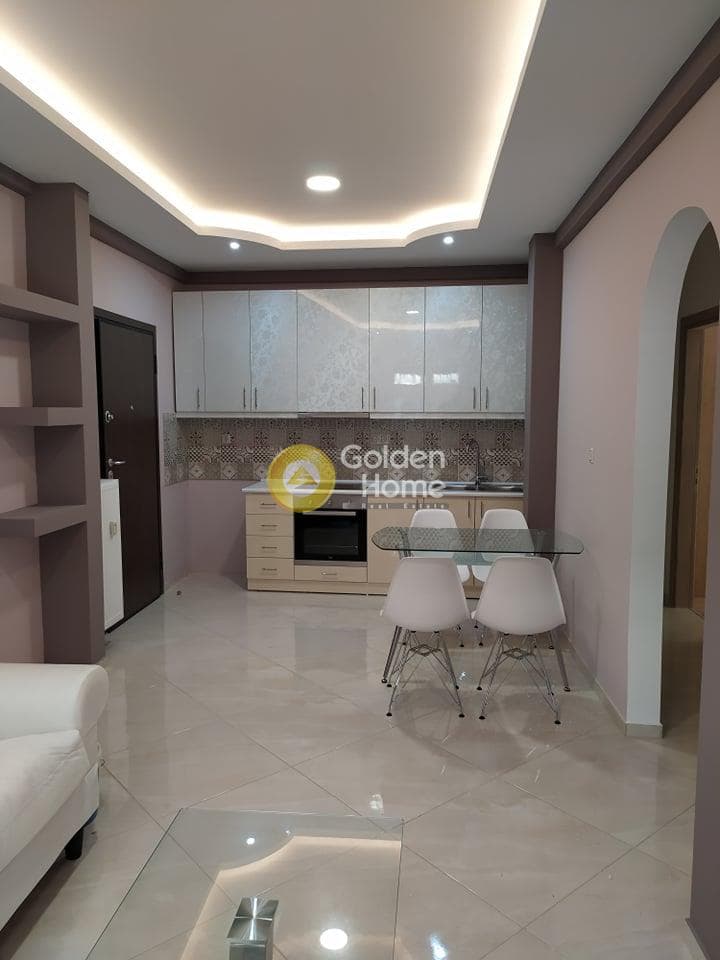 Apartment in Stathmos, Attiki — Photo 1 of 12