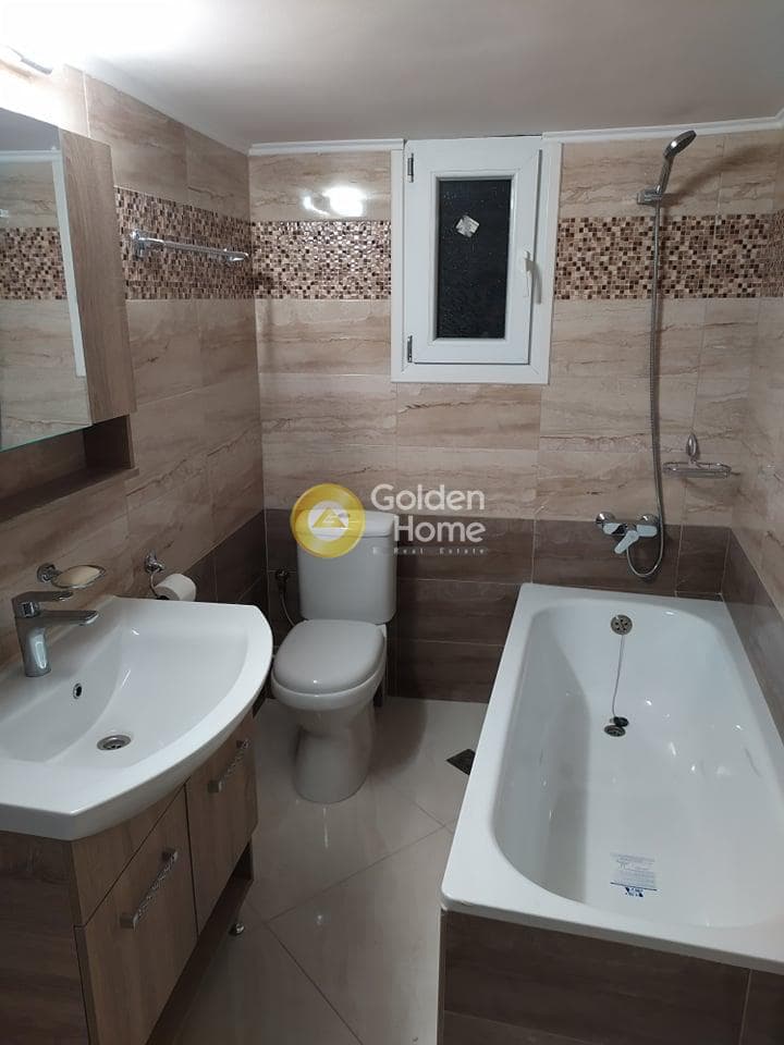 Apartment in Stathmos, Attiki — Photo 9 of 12