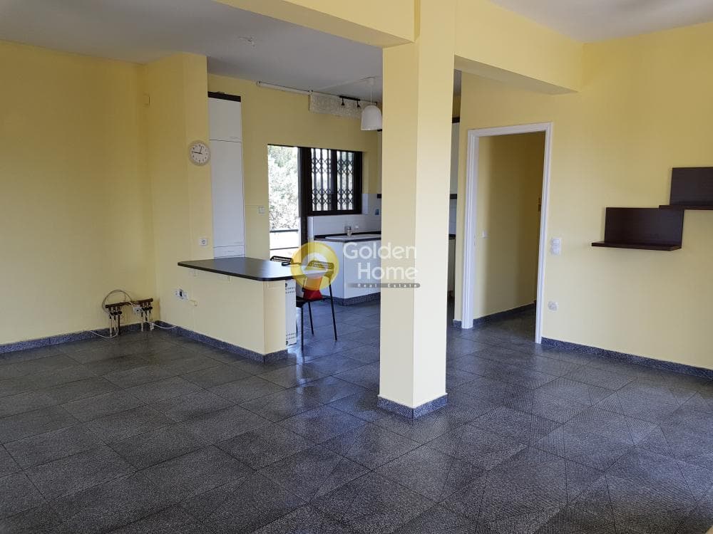House in Kalivia, Kalivia Thorikou — Photo 1 of 19