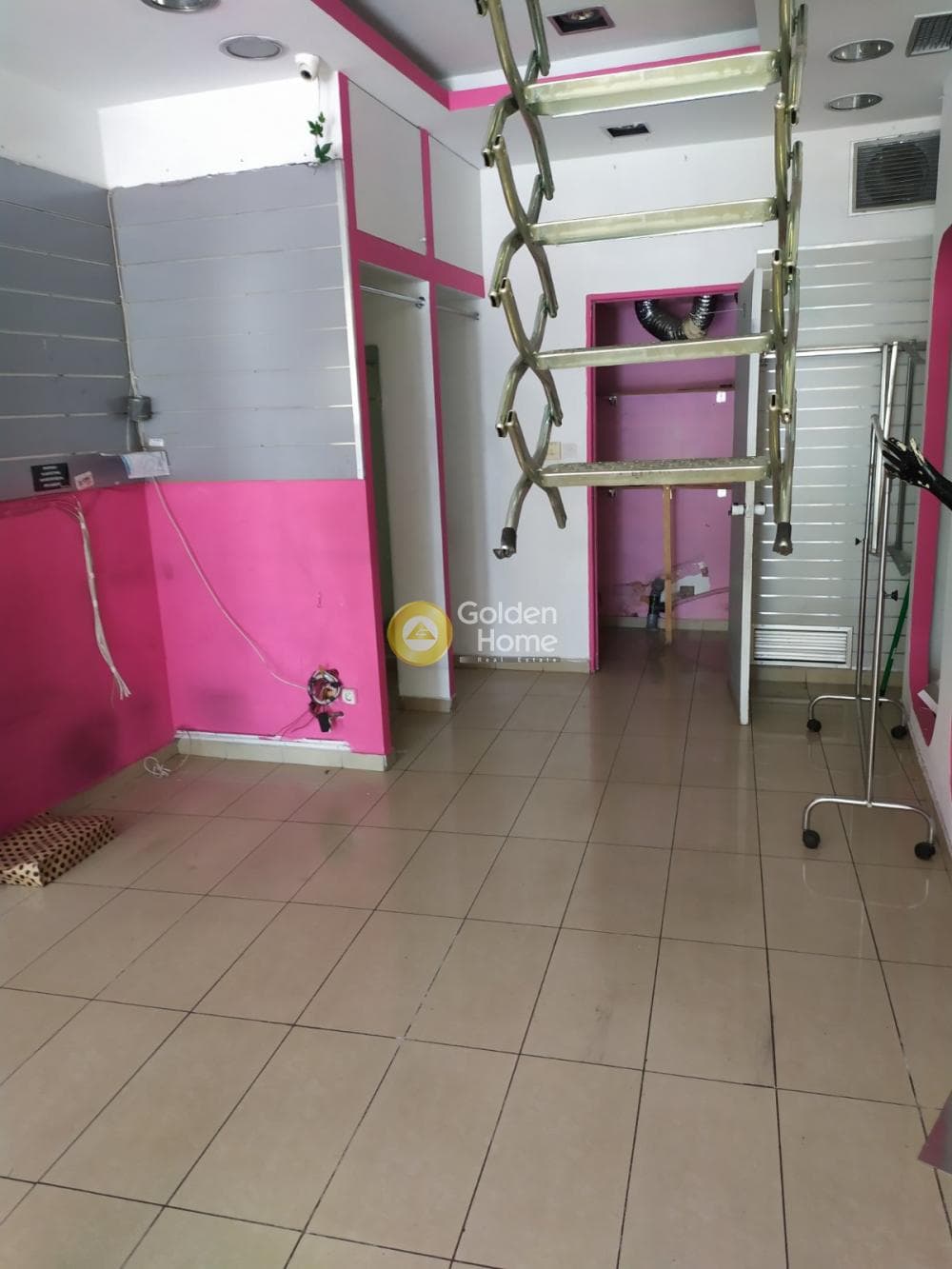 Κατάστημα στην Νέο Τέρμα, Μαρούσι — Φωτογραφία 1 από 3