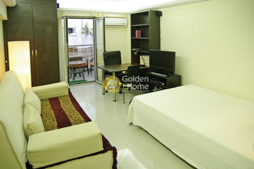 Apartment in Rizareios, Chalandri — Photo 1 of 9
