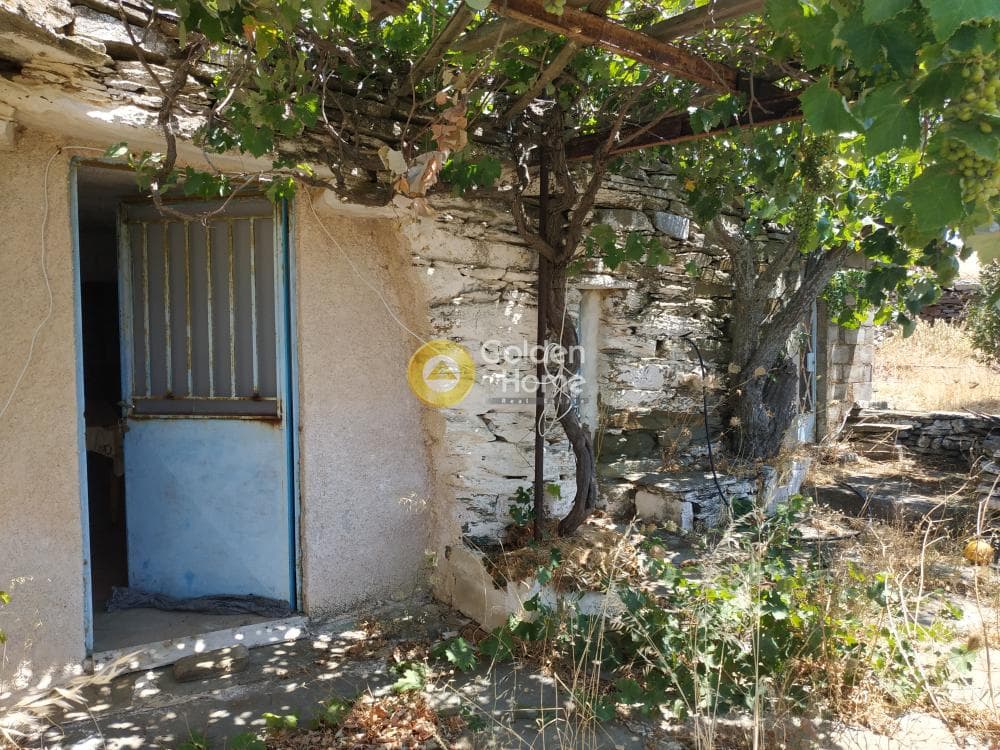 House in Stavroudaki, Kea — Photo 10 of 17
