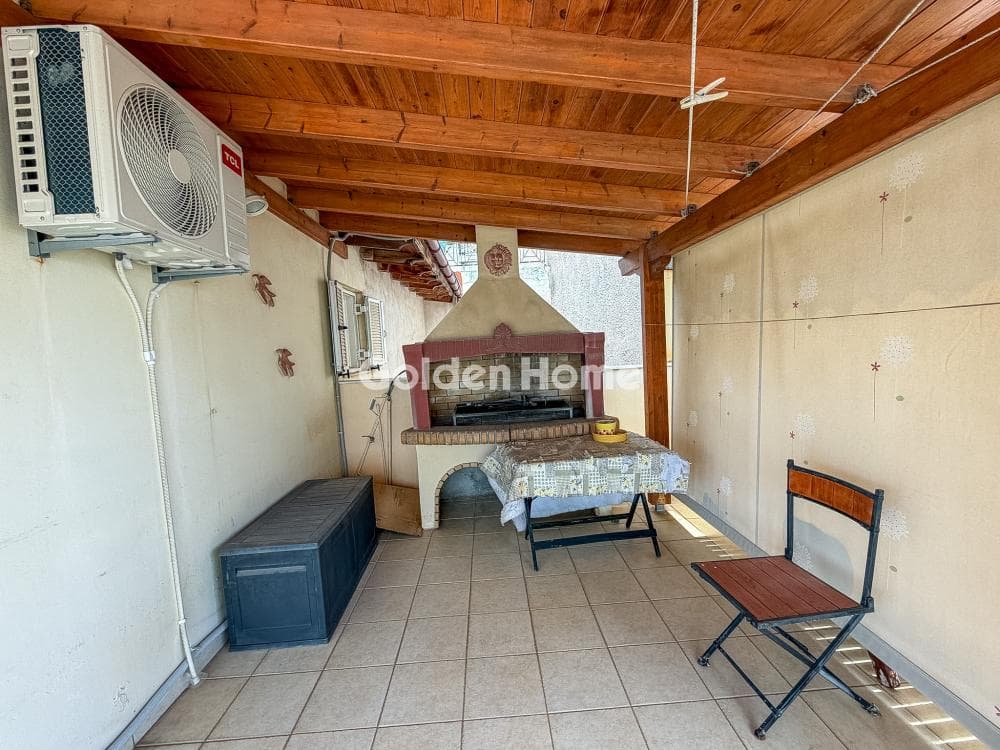 Apartment in Kariotika, Perama — Photo 2 of 25