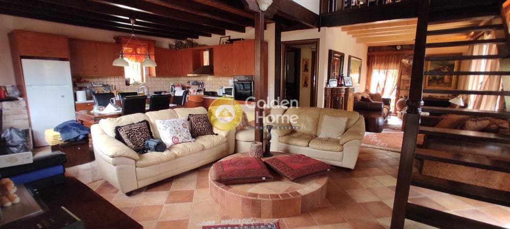 House in Kalivia, Arachova — Photo 1 of 35