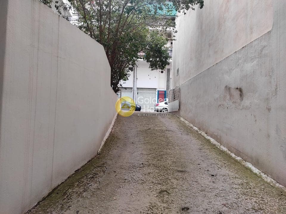 Χώρος Στάθμευσης στην Κλωναρίδου, Άγιος Ελευθέριος - Προμπονά - Ριζούπολη — Φωτογραφία 1 από 4