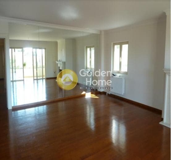 Apartment in Golf, Glyfada — Photo 1 of 8