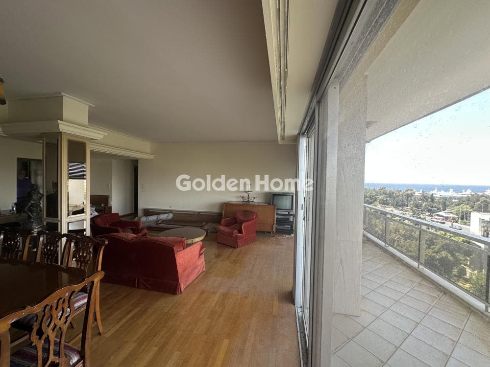 Apartment in Trocadero, Palaio Faliro — Photo 2 of 25