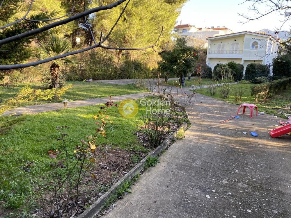 Building Plot in Agioi Theodoroi, Anoixi — Photo 2 of 5