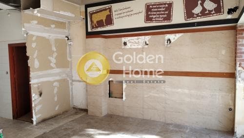 Retail Store in Center, Kalamaria — Photo 4 of 16