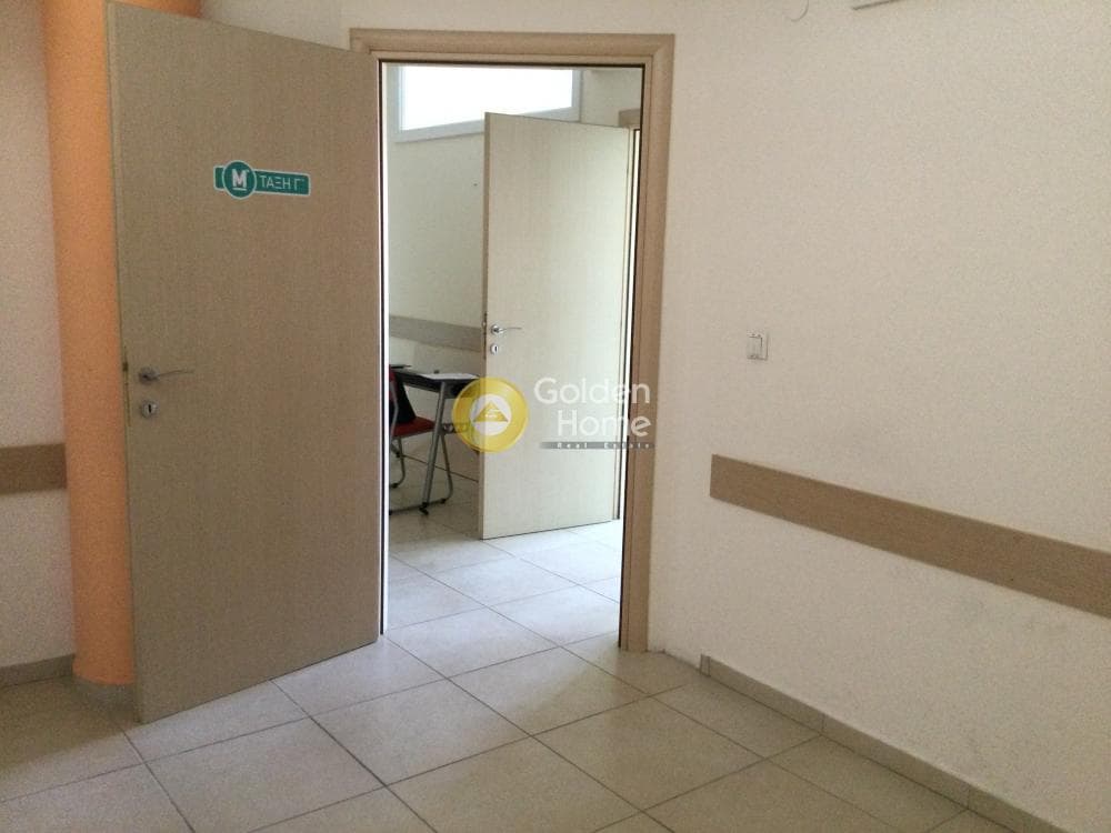 Office in Trilofo, Mikra — Photo 2 of 12