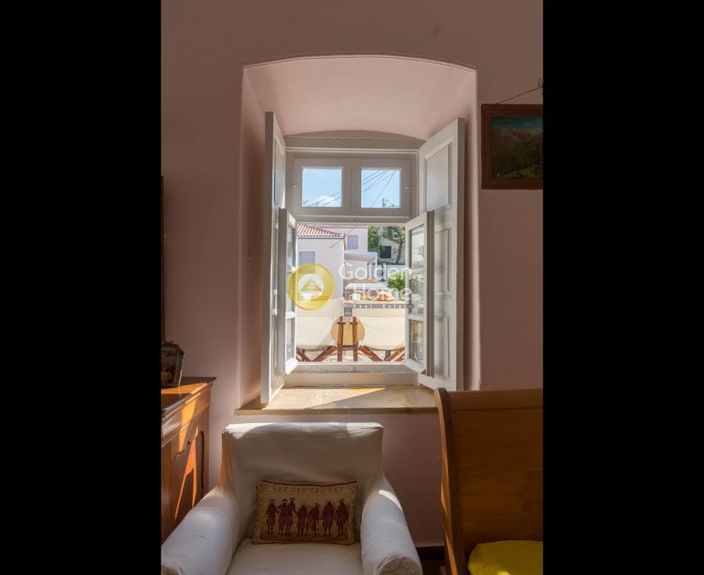 House in Kouzounos, Spetses — Photo 1 of 11