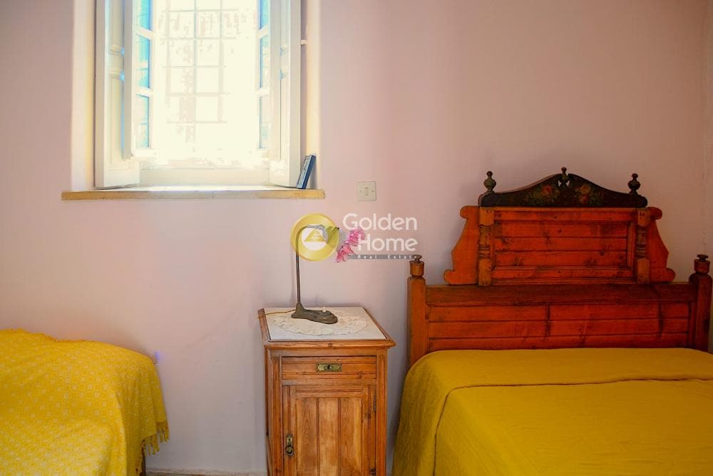 House in Kouzounos, Spetses — Photo 3 of 11