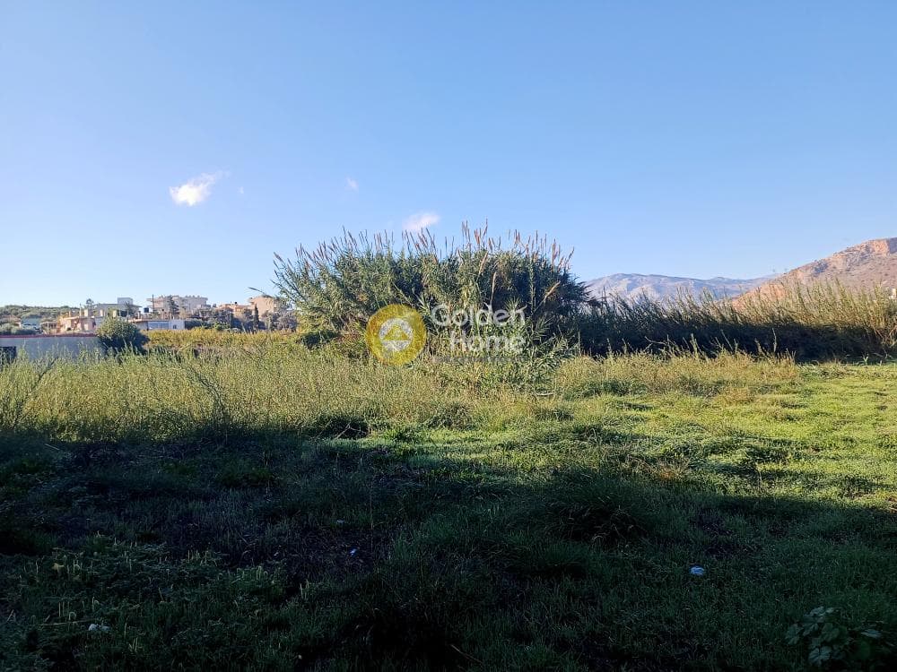 Building Plot in Center, Gazi — Photo 3 of 6