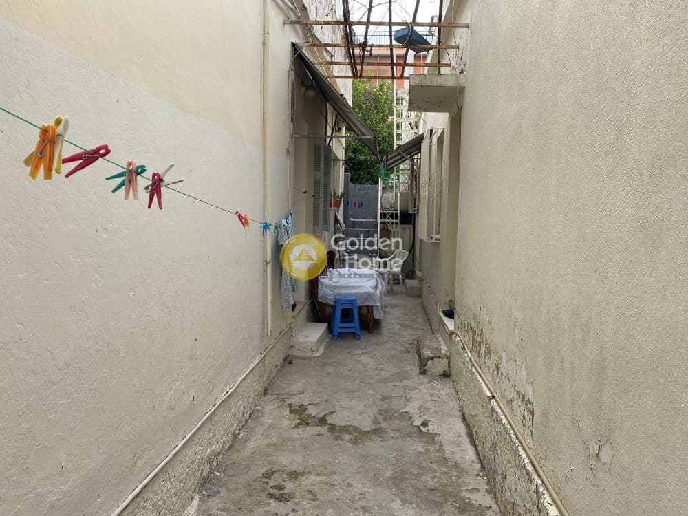 House in Center, Methana — Photo 7 of 10