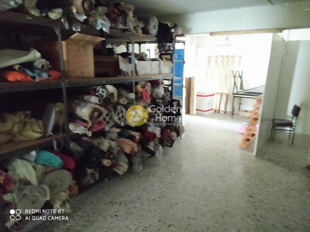 Βιομηχανικός Χώρος στην Πλατεία Υμηττού, Υμηττός — Φωτογραφία 2 από 34