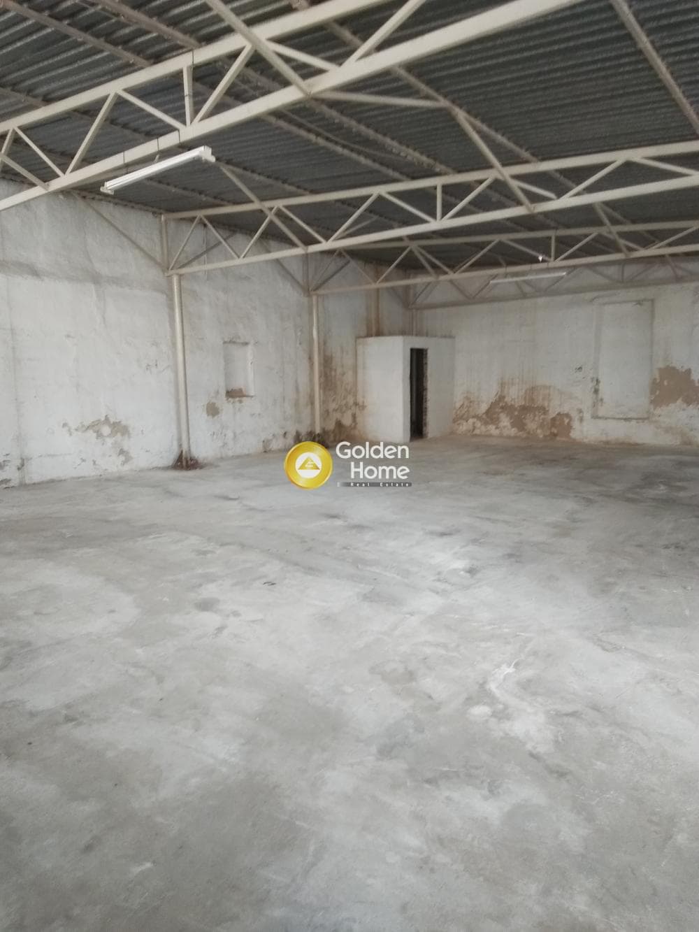 Warehouse in Agia Sofia, Piraeus — Photo 2 of 2