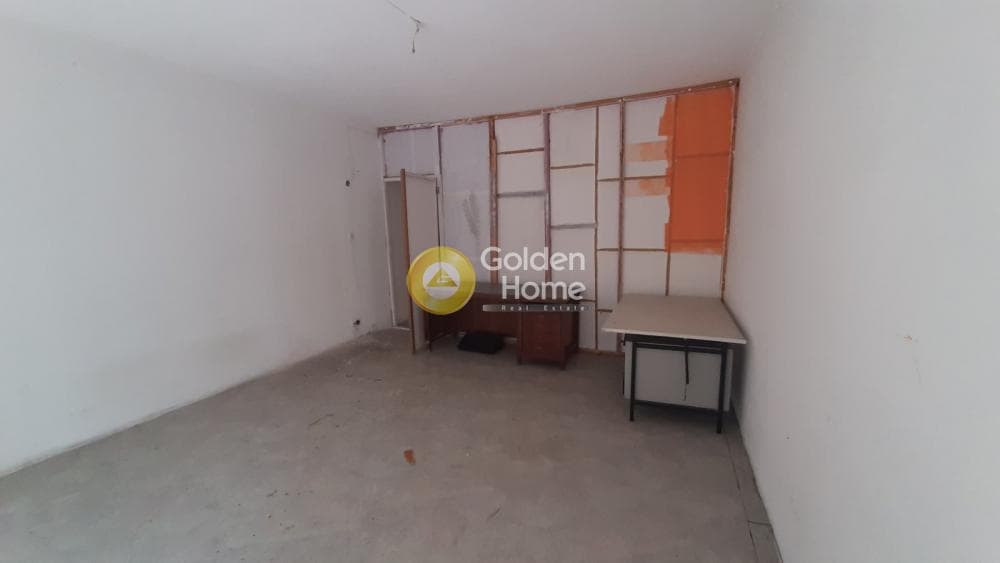 Retail Store in Evaggelistria, Piraeus — Photo 13 of 14