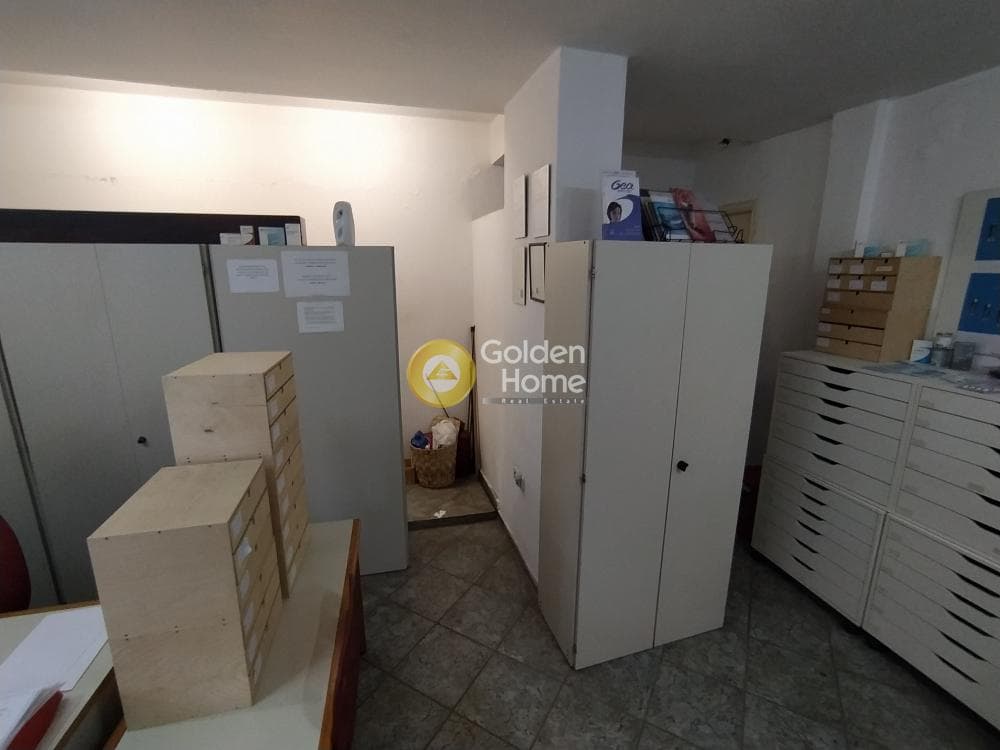 Retail Store in Amfithea, Palaio Faliro — Photo 2 of 15