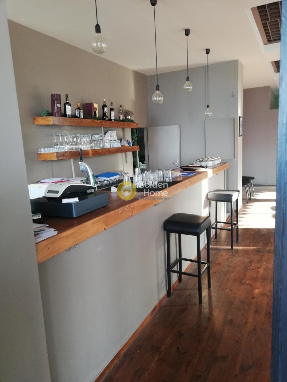 Κατάστημα στην Κέντρο, Αιγείρα — Φωτογραφία 5 από 17