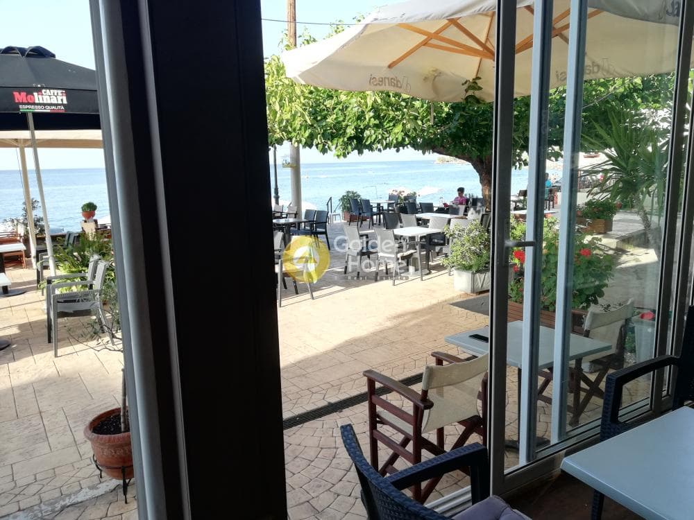 Κατάστημα στην Κέντρο, Αιγείρα — Φωτογραφία 12 από 17