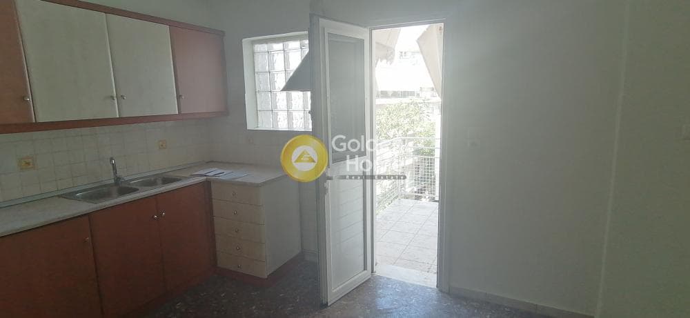 Apartment in Neo Faliro, Piraeus — Photo 6 of 12
