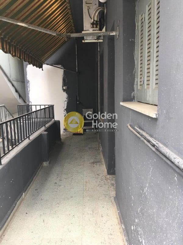 House in Palaia Kokkinia, Piraeus — Photo 2 of 5