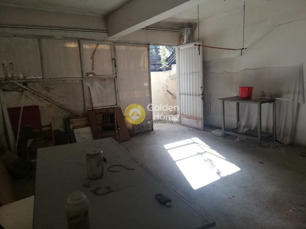 Retail Store in Osios Loukas, Patisia — Photo 1 of 13