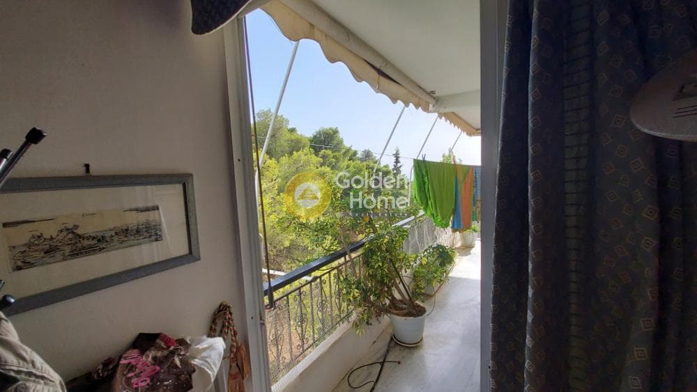 Apartment in Kareas, Vironas — Photo 25 of 32