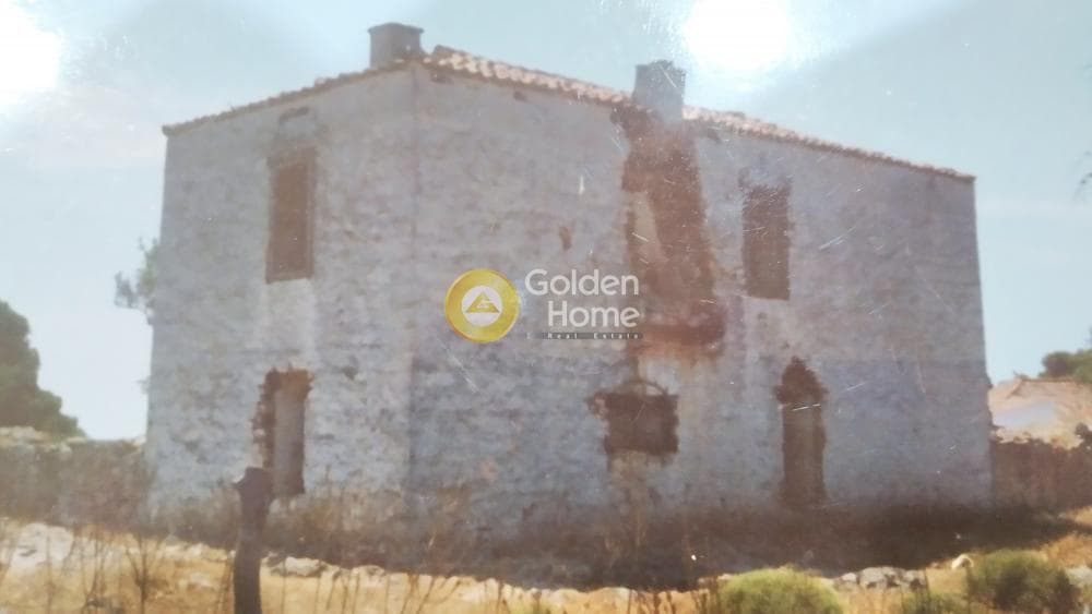 House in Episkopi, Hydra — Photo 1 of 3