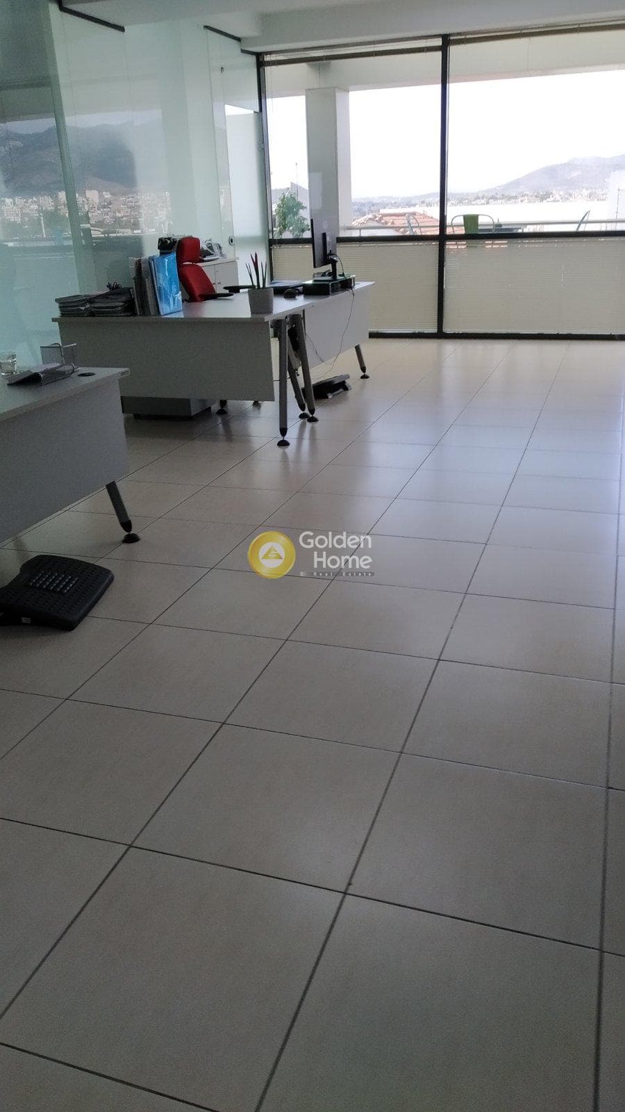 Γραφείο στην Λυκότρυπα, Μεταμόρφωση — Φωτογραφία 4 από 12