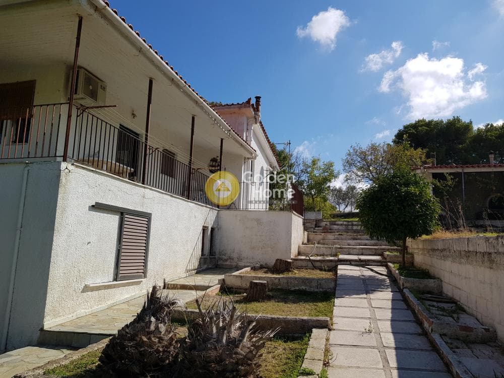 House in Manoutso, Keratea — Photo 32 of 44