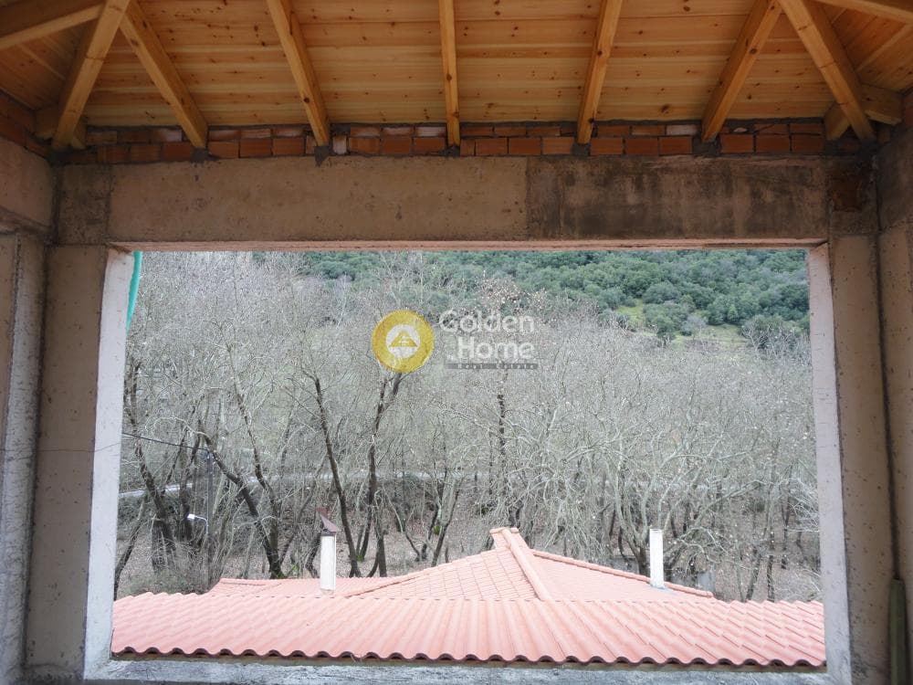 House in Milos, Kalavrita — Photo 10 of 26