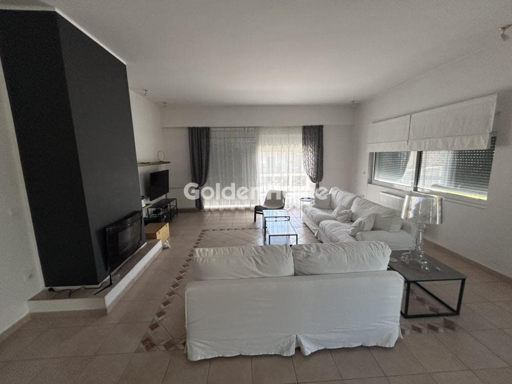 Apartment in Aixoni, Glyfada — Photo 2 of 17