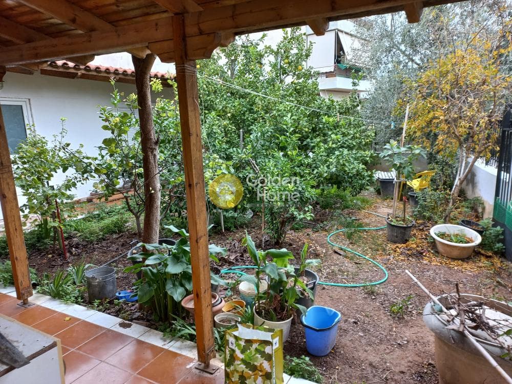House in Soros, Marousi — Photo 1 of 8