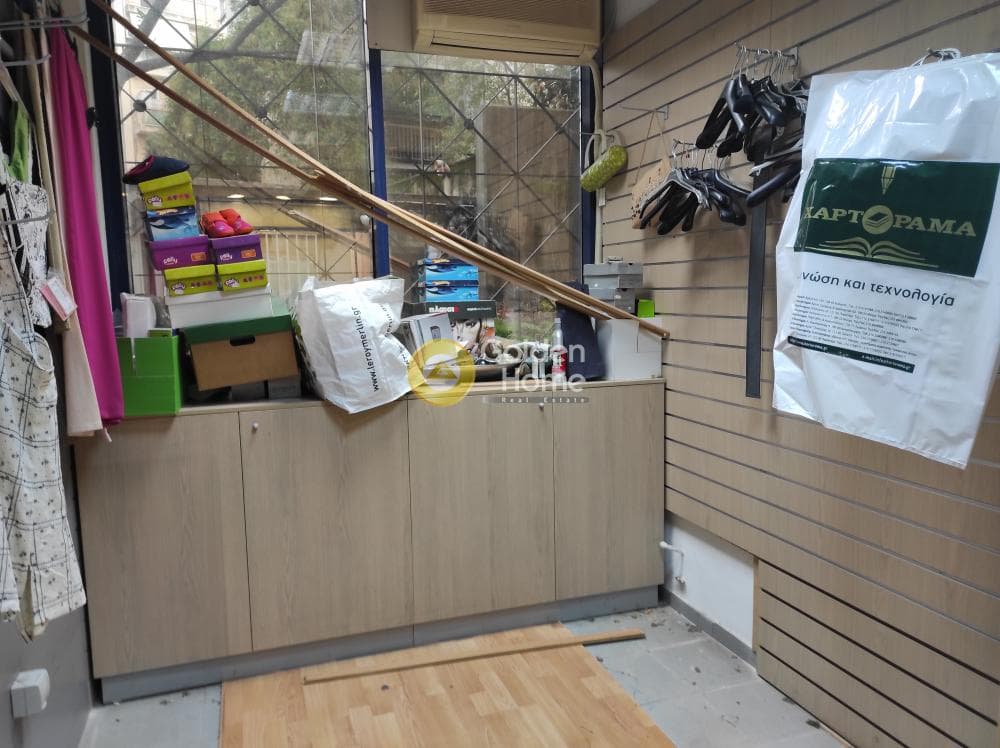 Retail Store in Perivolia, Galatsi — Photo 7 of 7