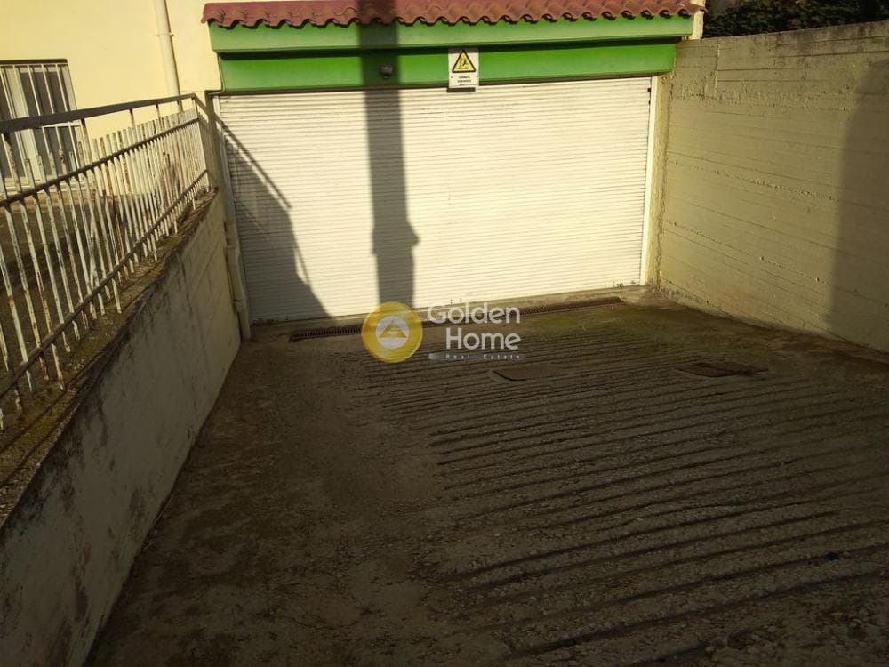 Warehouse in Oikismos Pontion, Agios Stefanos — Photo 2 of 3