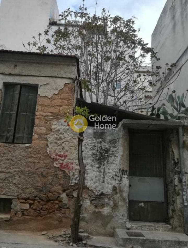 House in Maniatika, Piraeus — Photo 2 of 2