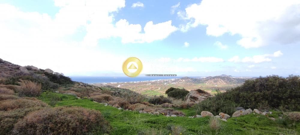 Parcel in Plaka, Naxos — Photo 3 of 13