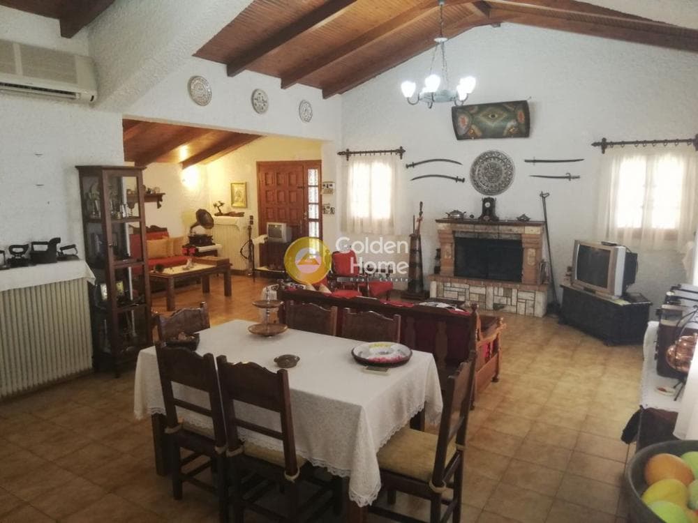 House in Pisia, Loutraki-Perachora — Photo 2 of 24