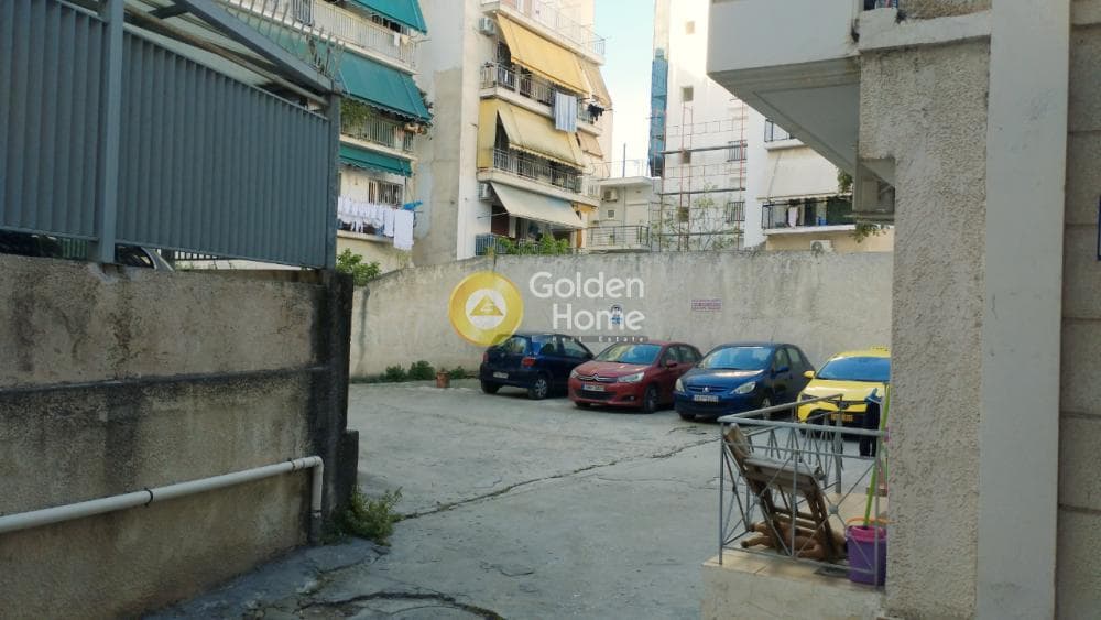 Χώρος Στάθμευσης στην Βαρνάβα, Εκάλη — Φωτογραφία 2 από 10