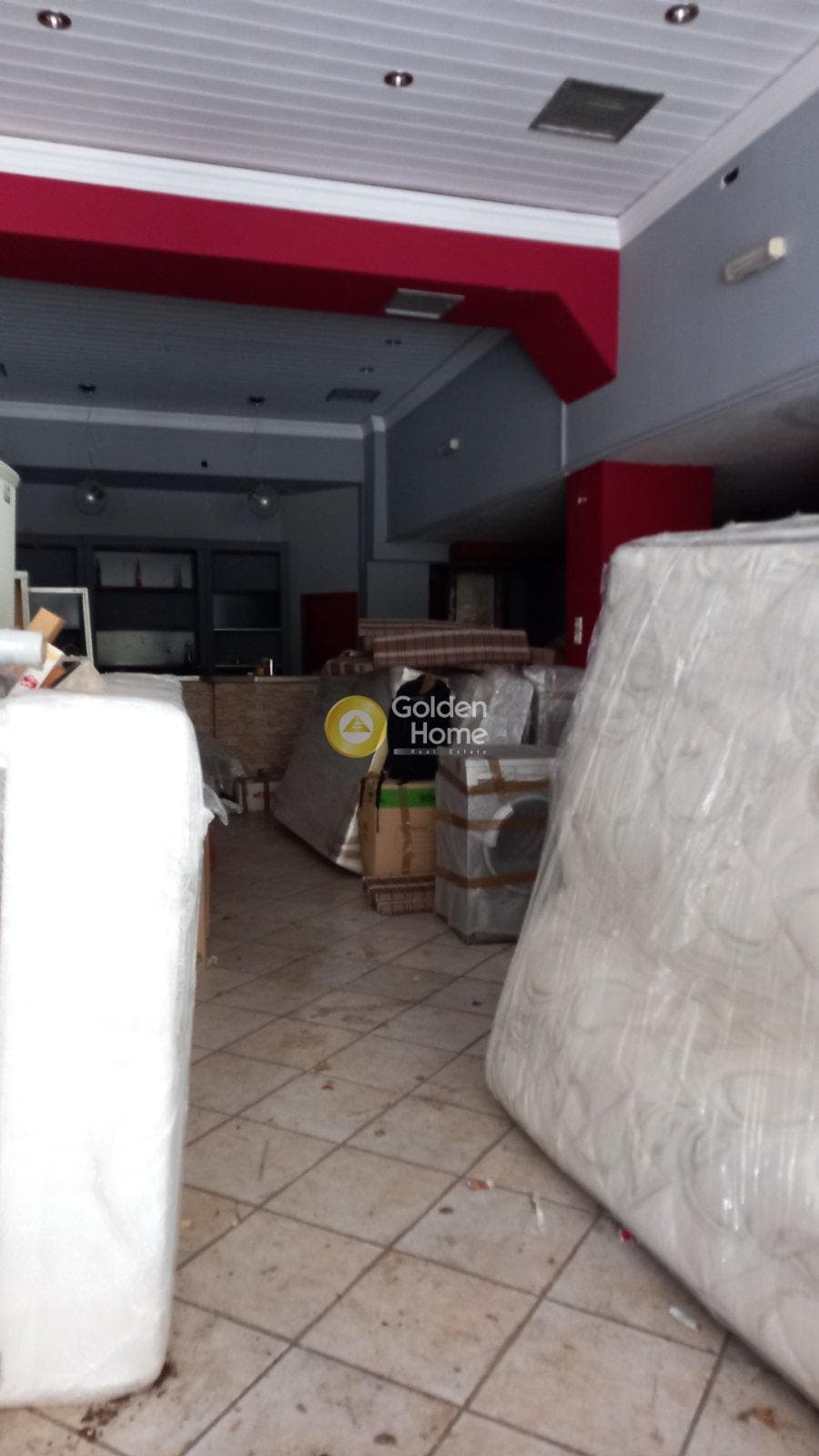 Κατάστημα στην Καριώτικα, Πέραμα — Φωτογραφία 1 από 7
