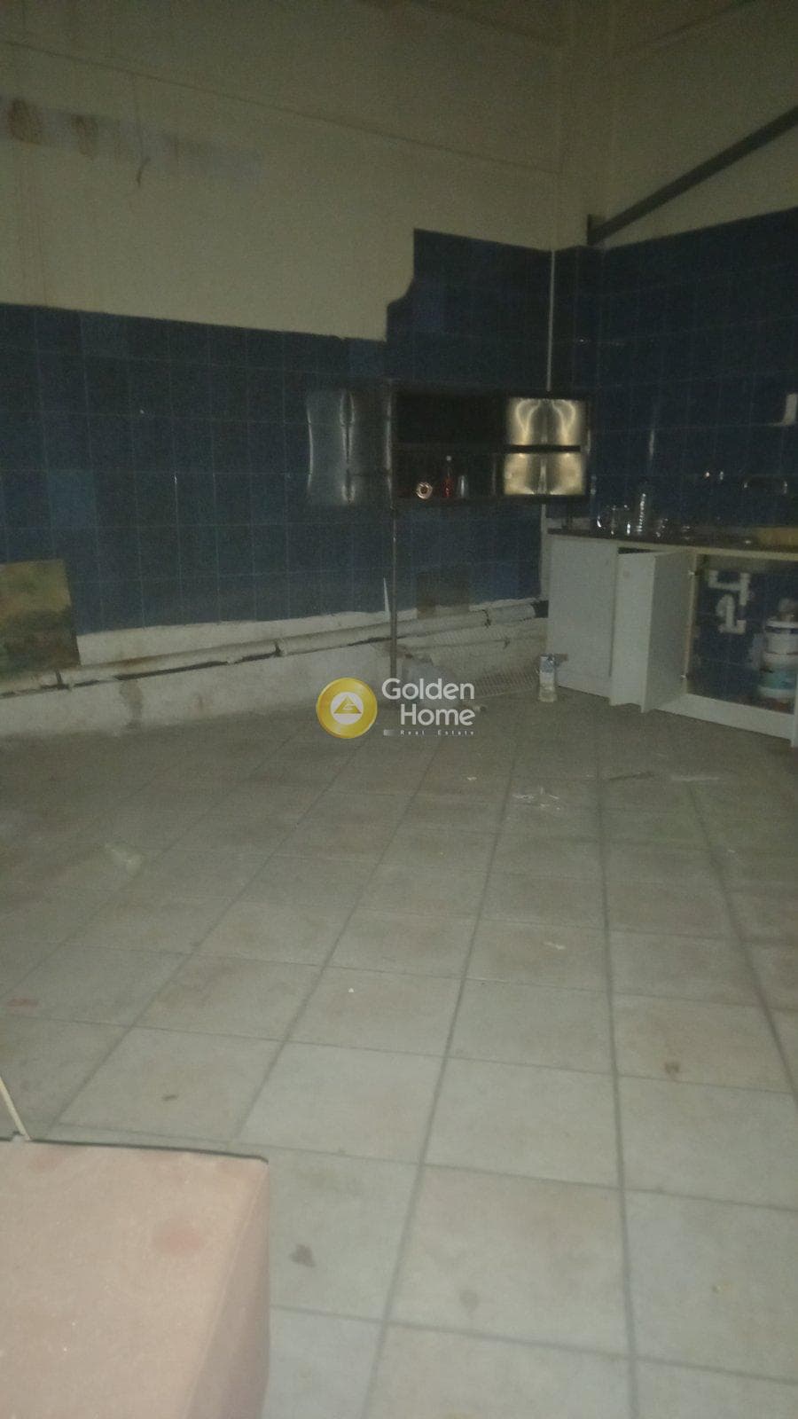 Κατάστημα στην Καριώτικα, Πέραμα — Φωτογραφία 4 από 7