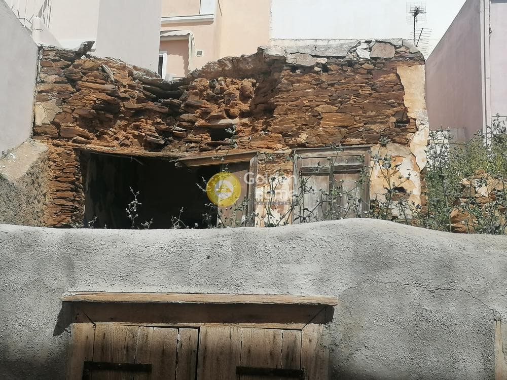 Building Plot in Ermoupoli, Syros — Photo 15 of 16